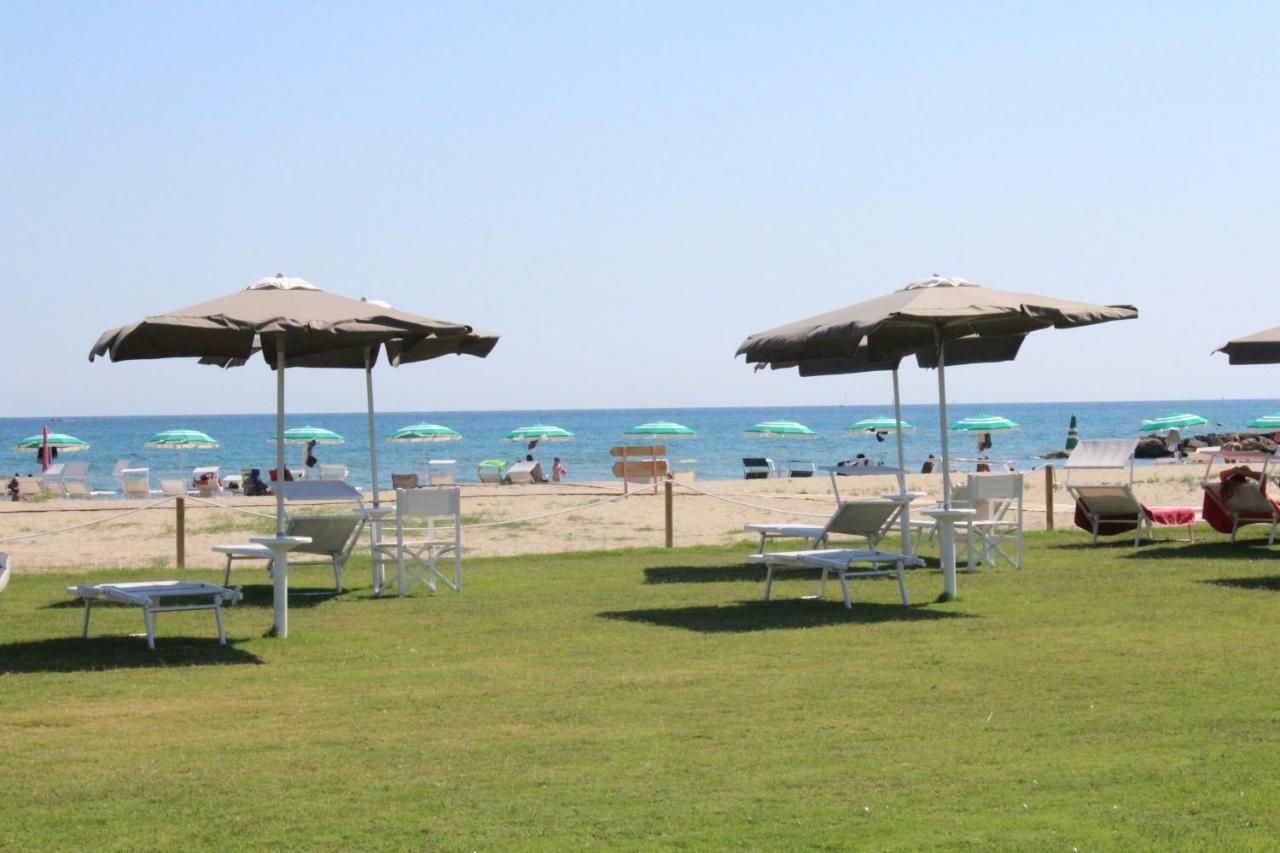Circeea Beach B&B Сан-Феліче-Чирчео Екстер'єр фото